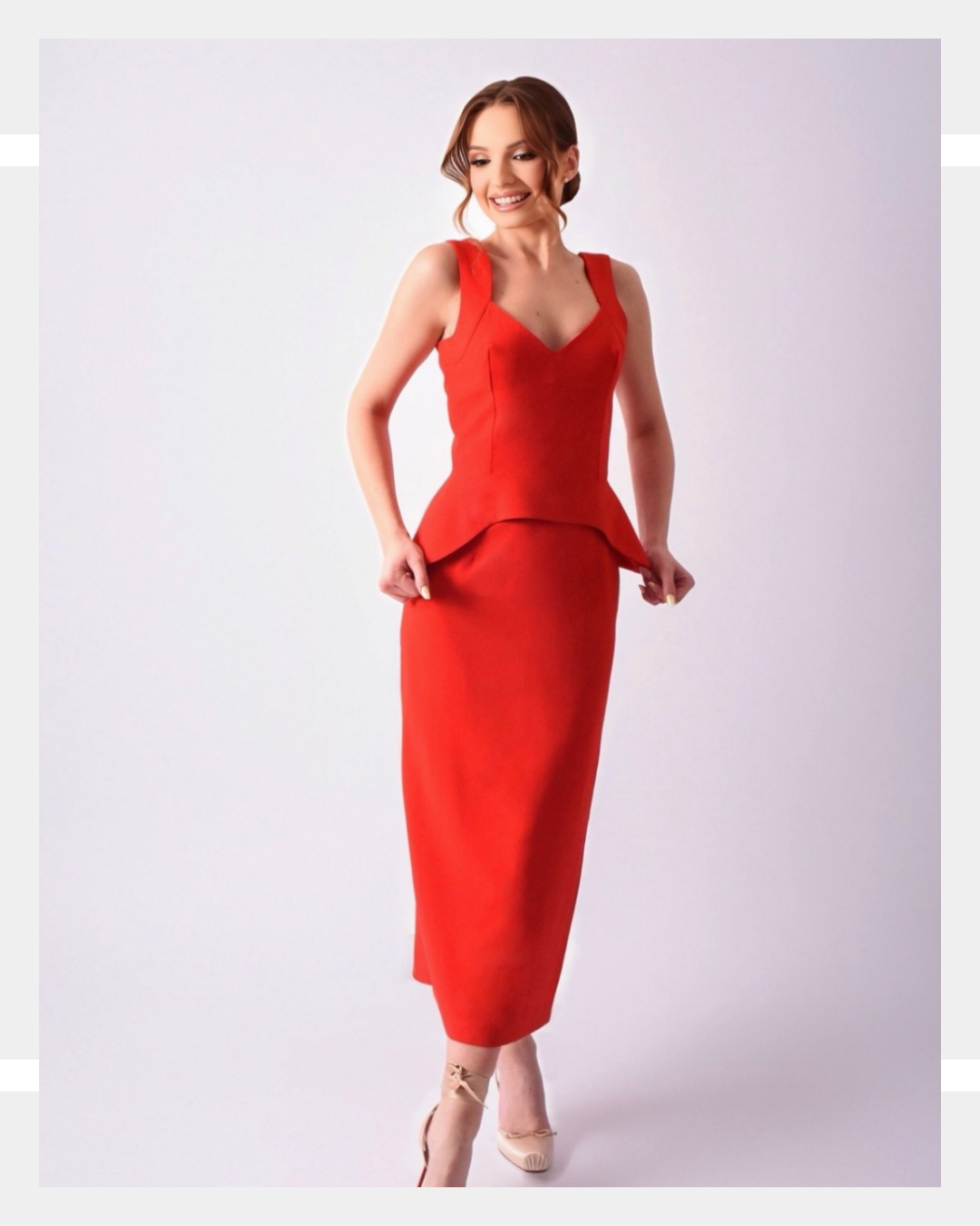 Rochie midi din crepe cu peplum și decolteu în V, Roșie